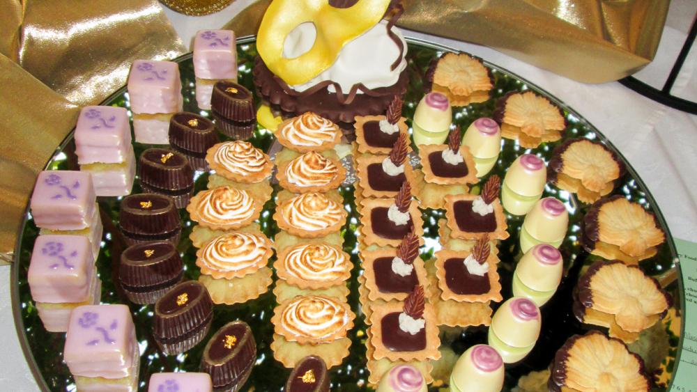 Grand Pastry Buffet at Penn College includes student competition Penn